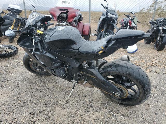Obraz 3 z 2023 YAMAHA YZFR1  2023 z VIN JYARN66E5PA003216
