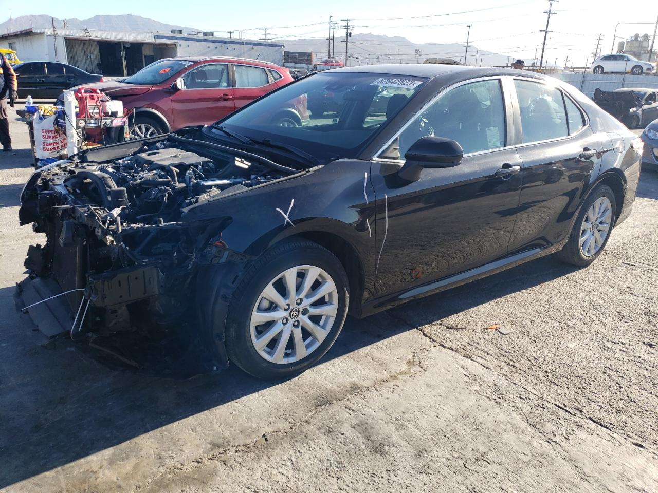 Obraz 1 z 2020 TOYOTA CAMRY LE 2020 z VIN 4T1C11AK9LU991322