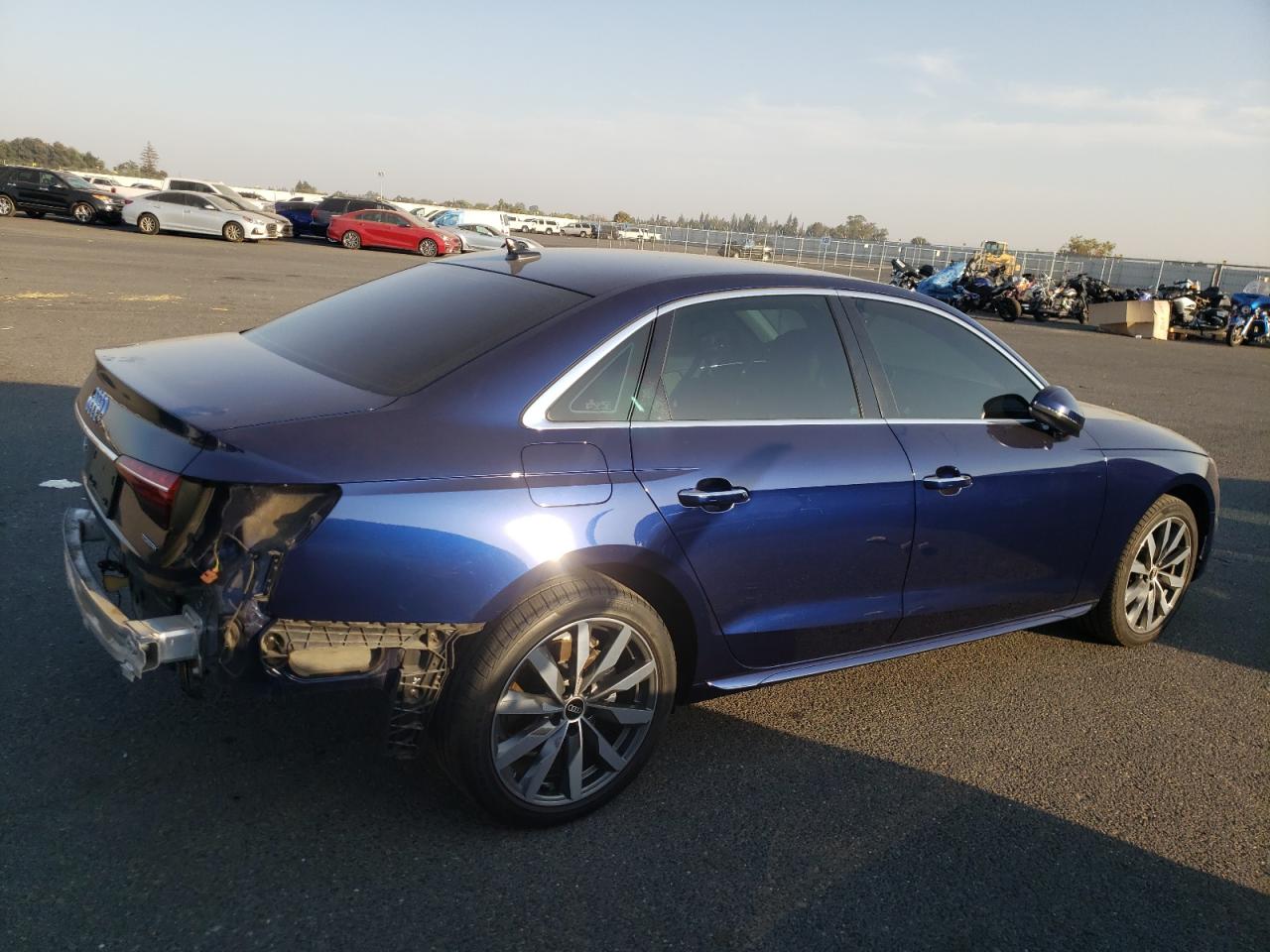 Image 3 of 2021 AUDI A4 PREMIUM 40 2021 with VIN WAUABAF48MA087044