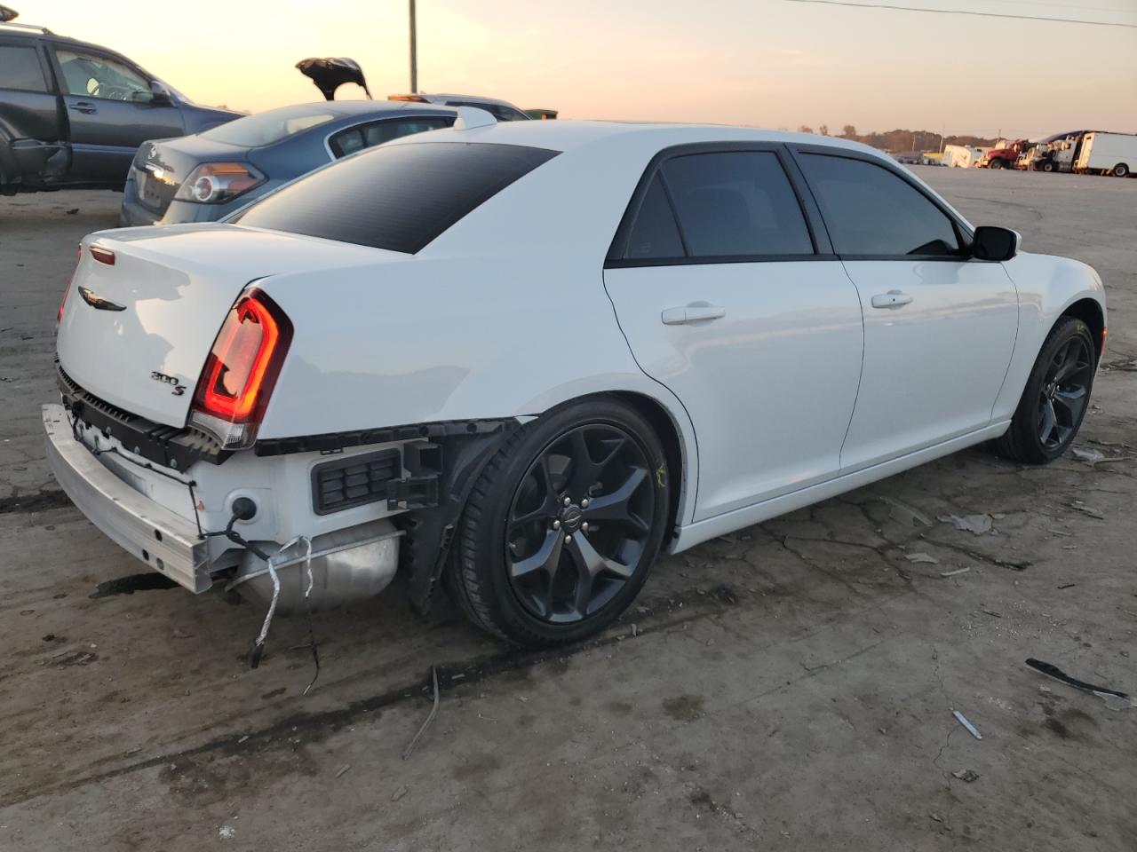 Image 3 of 2023 CHRYSLER 300 S 2023 with VIN 2C3CCABG8PH537813