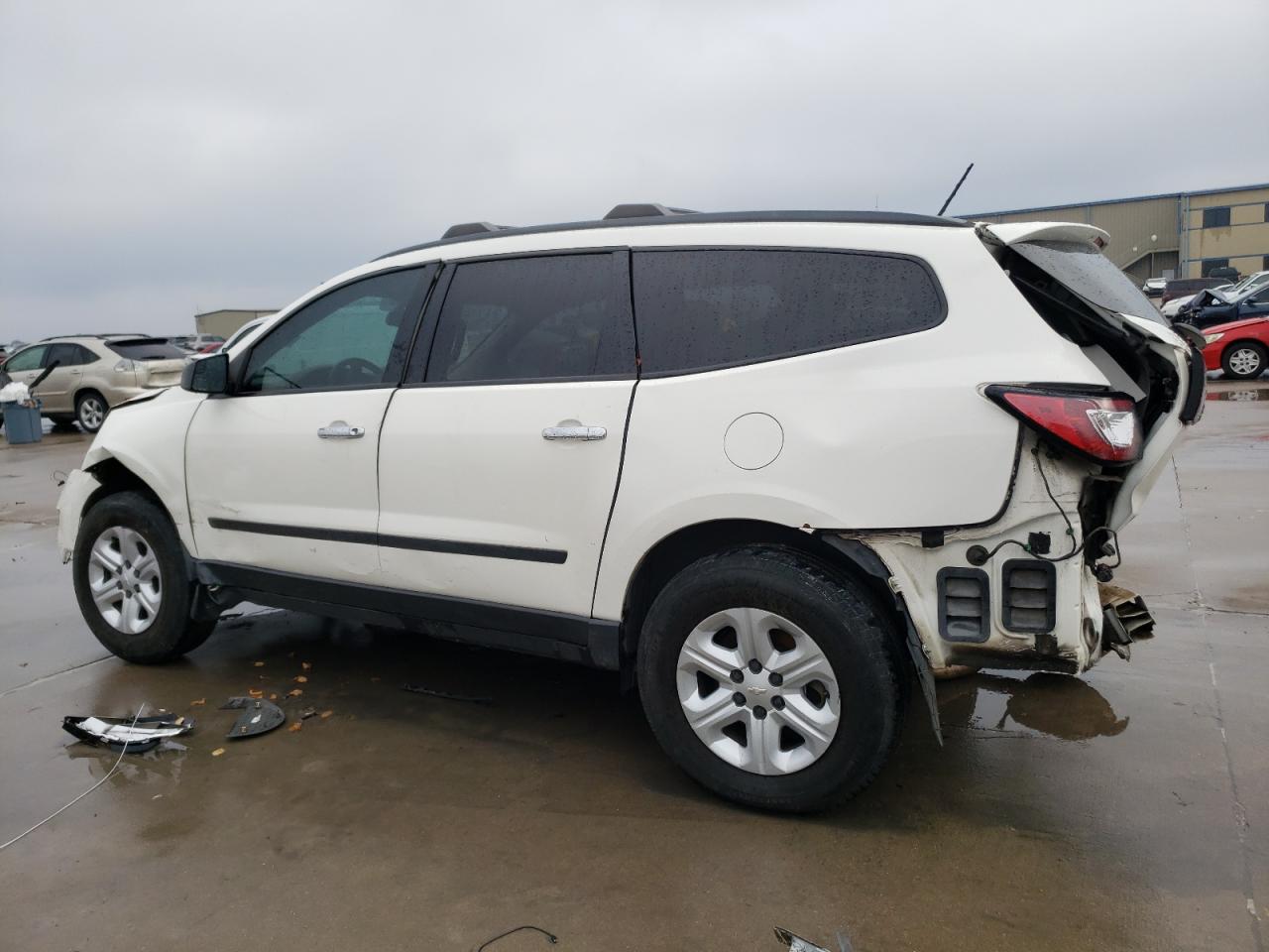 Изображение 2 2014 CHEVROLET TRAVERSE LS 2014 с VIN 1GNKRFED4EJ265283