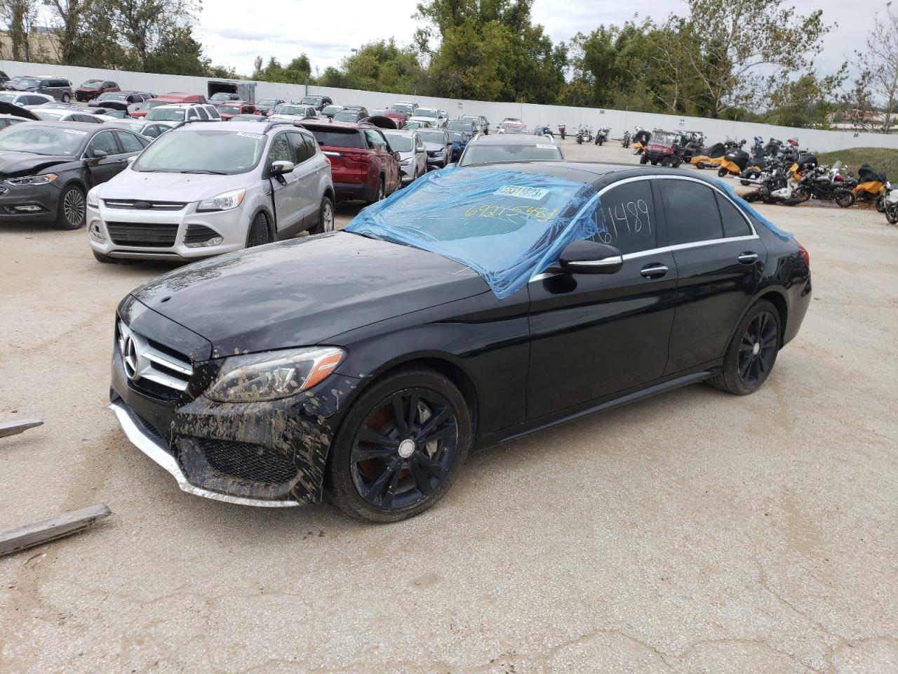 Obraz 1 z 2015 MERCEDES-BENZ C 300 4MATIC 2015 z VIN 55SWF4KBXFU029156