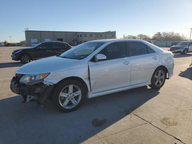 Image 1 of 2014 TOYOTA CAMRY L 2014 with VIN 4T1BF1FK1EU868865