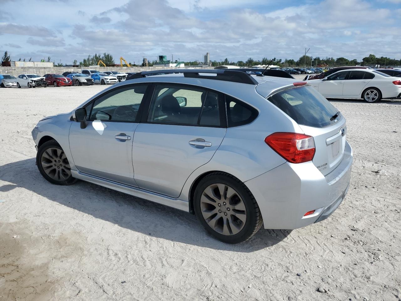 Изображение 2 2013 SUBARU IMPREZA SPORT LIMITED 2013 с VIN JF1GPAR69D2812436