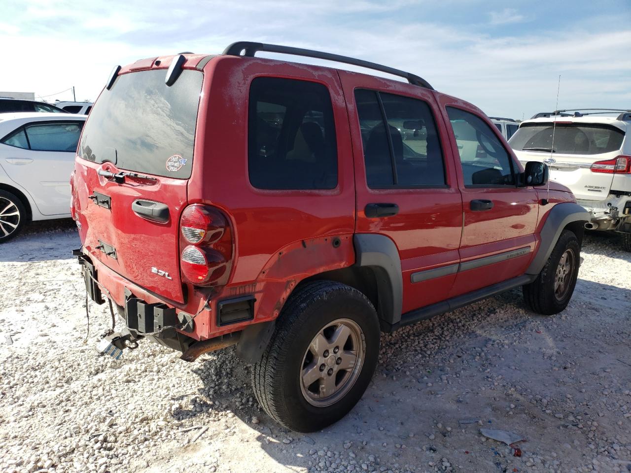 Image 3 of 2005 JEEP LIBERTY SPORT 2005 with VIN 1J4GK48K25W517336