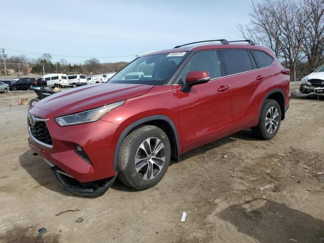 Изображение 2021 TOYOTA HIGHLANDER XLE 2021