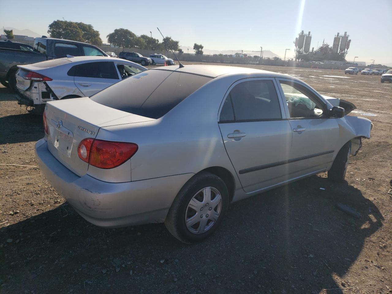 Image 3 of 2004 TOYOTA COROLLA CE 2004 with VIN 1NXBR32E74Z288621