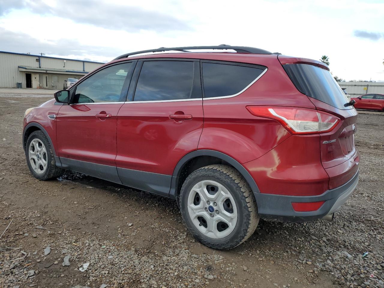 Image 2 of 2013 FORD ESCAPE SE 2013 with VIN 1FMCU0GX4DUA46736