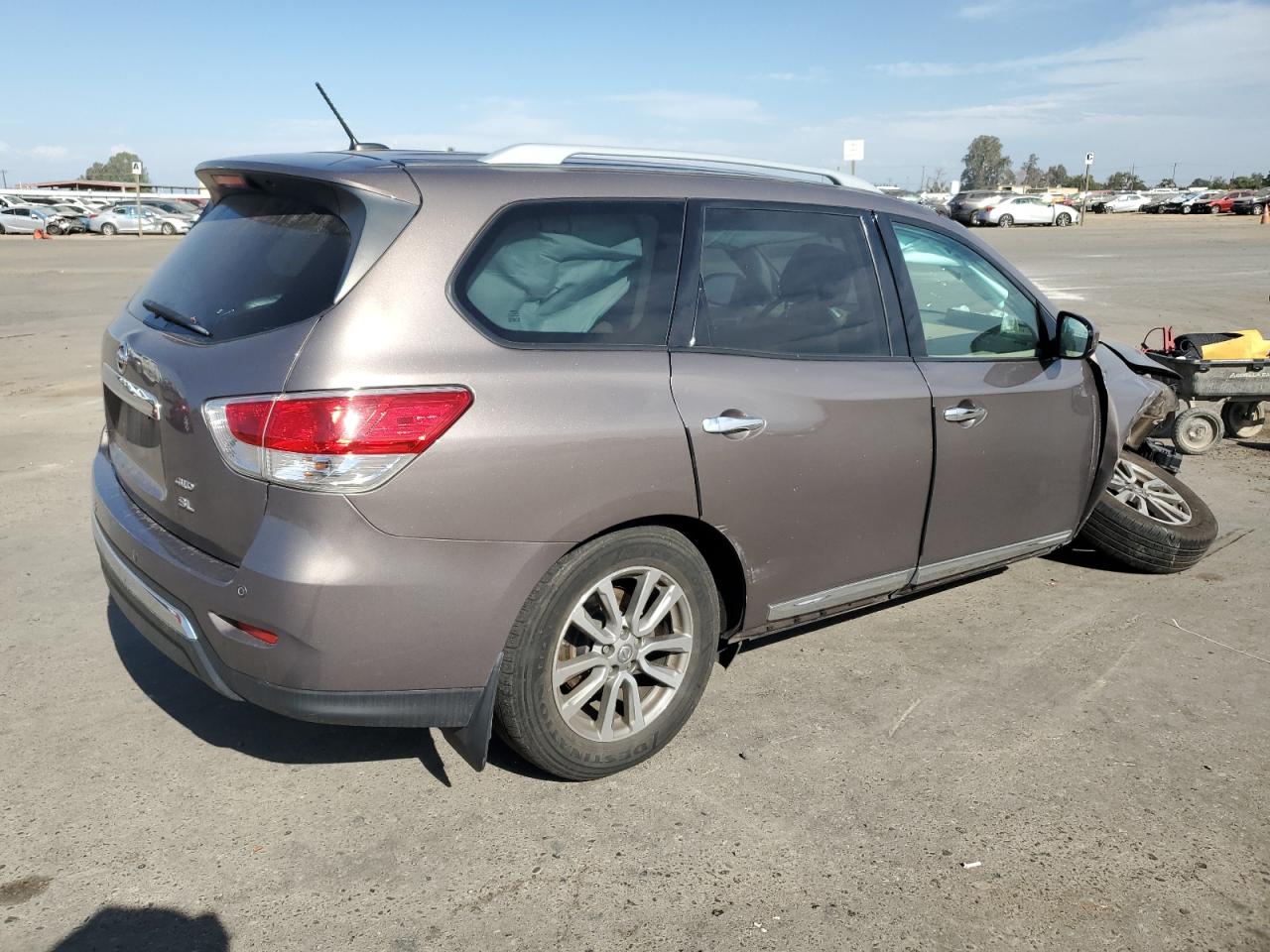 Изображение 3 2013 NISSAN PATHFINDER S 2013 с VIN 5N1AR2MM7DC681504