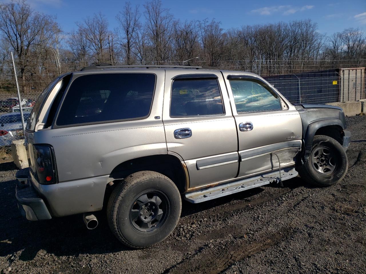 Obraz 3 z 2002 CHEVROLET TAHOE C1500 2002 z VIN 1GNEC13Z82J330597