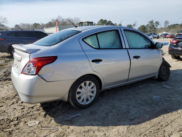 Obraz 3 z 2018 NISSAN VERSA S 2018 z VIN 3N1CN7AP2JL802656