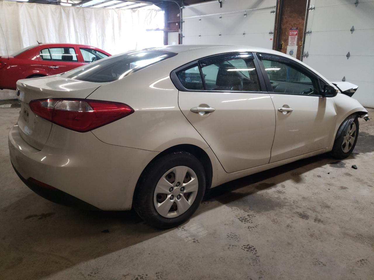 Obraz 3 z 2015 KIA FORTE LX 2015 z VIN KNAFK4A6XF5289573