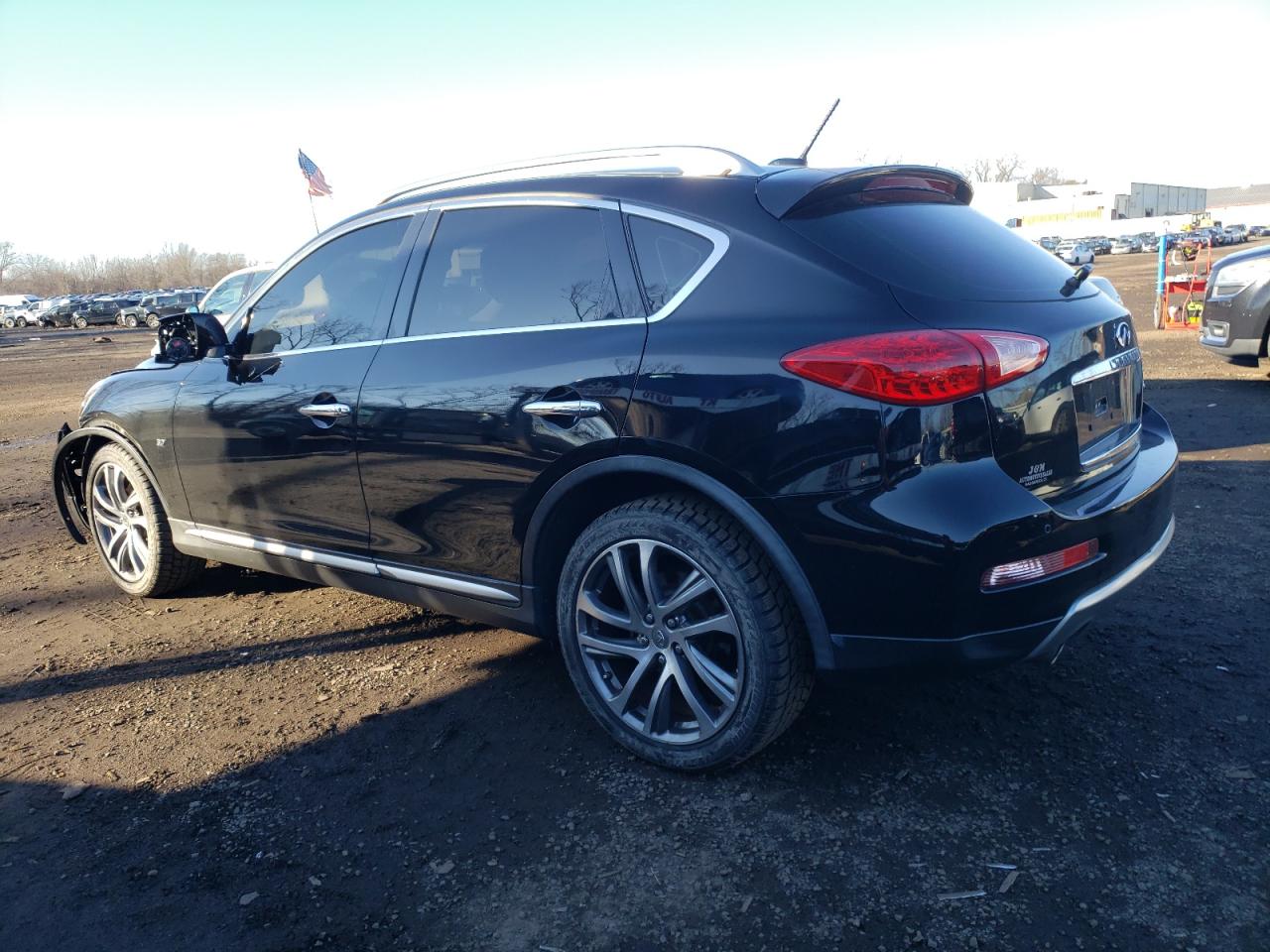 Obraz 2 z 2017 INFINITI QX50  2017 z VIN JN1BJ0RR1HM401183