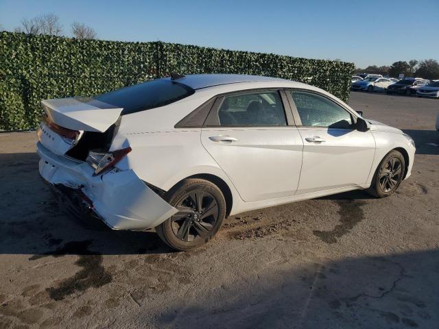 Image 3 of 2022 HYUNDAI ELANTRA SEL 2022 with VIN 5NPLM4AG0NH066885