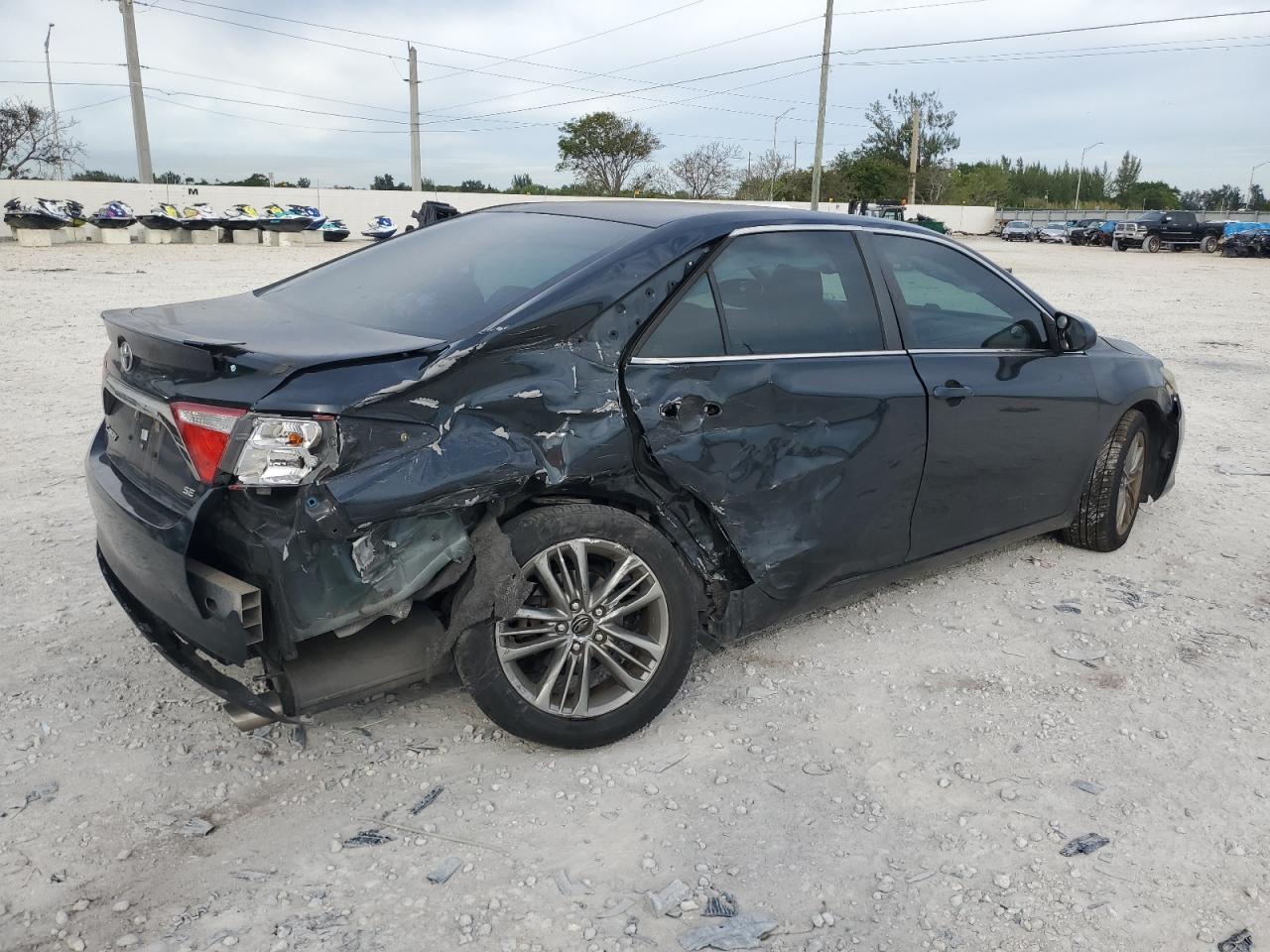 Изображение 3 2015 TOYOTA CAMRY LE 2015 с VIN 4T1BF1FK8FU095720