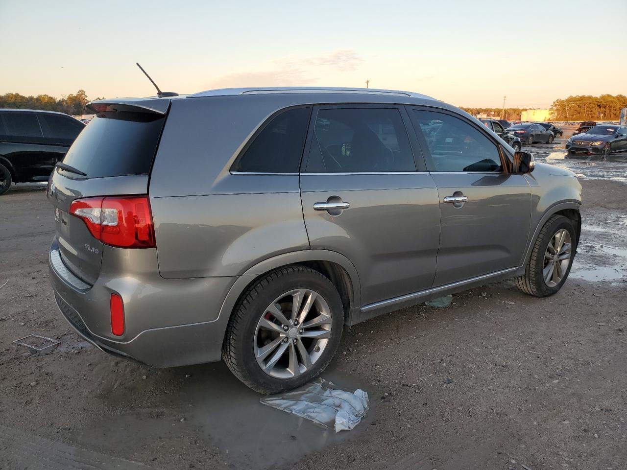 Obraz 3 z 2015 KIA SORENTO SX 2015 z VIN 5XYKW4A78FG635643