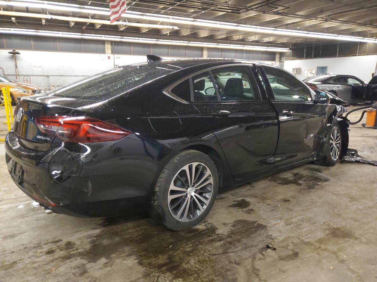 Image 3 of 2018 BUICK REGAL ESSENCE 2018 with VIN W04GP6SXXJ1155748