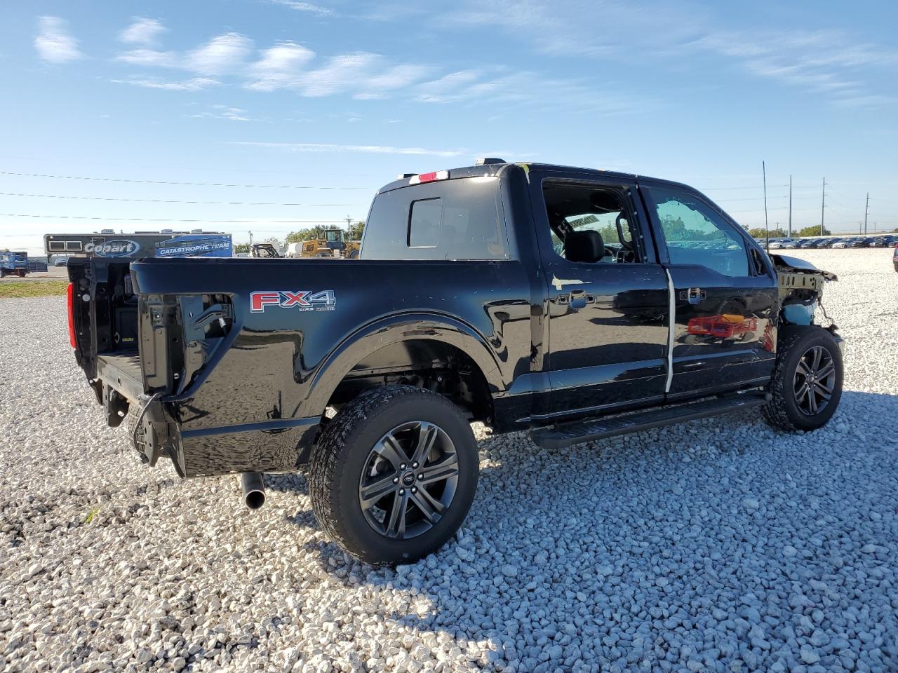 Изображение 3 2023 FORD F150 SUPERCREW 2023 с VIN 1FTFW1E57PKE57227