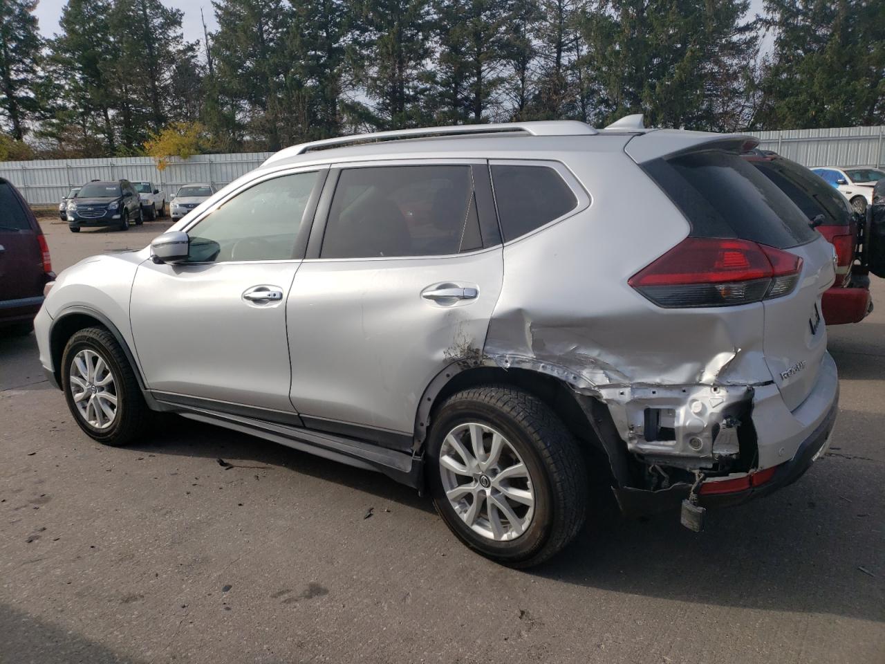 Изображение 2 2020 NISSAN ROGUE S 2020 с VIN KNMAT2MVXLP501647