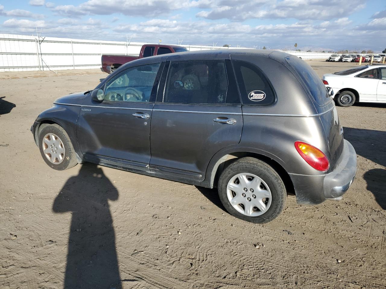 Obraz 2 z 2002 CHRYSLER PT CRUISER CLASSIC 2002 z VIN 3C4FY48B22T370128