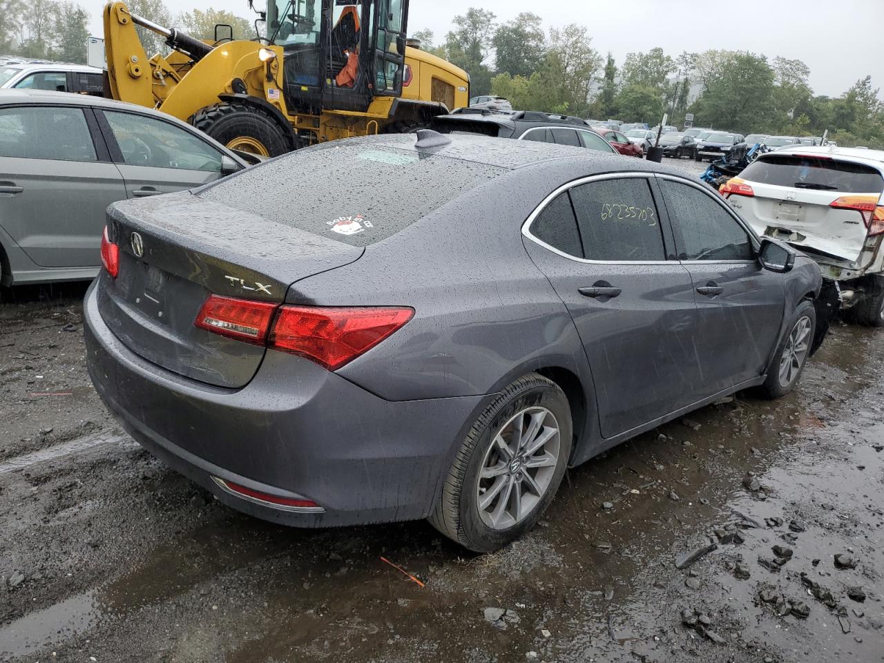 Image 3 of 2018 ACURA TLX TECH 2018 with VIN 19UUB1F57JA009439