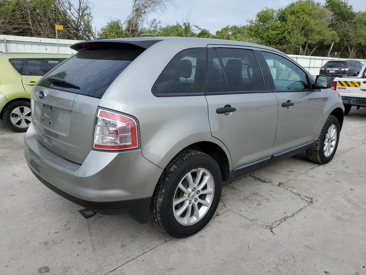 Obraz 3 z 2008 FORD EDGE SE 2008 z VIN 2FMDK36C28BB44069
