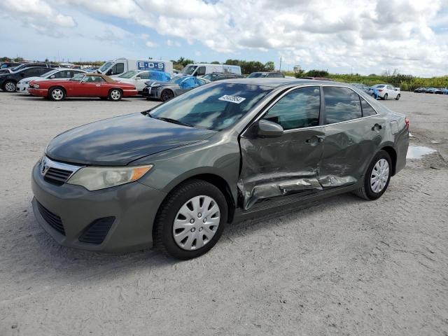 Obraz 1 z 2013 TOYOTA CAMRY L 2013 z VIN 4T1BF1FK8DU704883