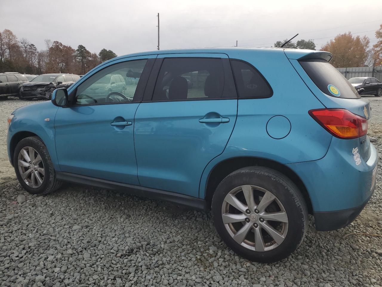 Image 2 of 2014 MITSUBISHI OUTLANDER SPORT ES 2014 with VIN 4A4AP3AUXEE028796