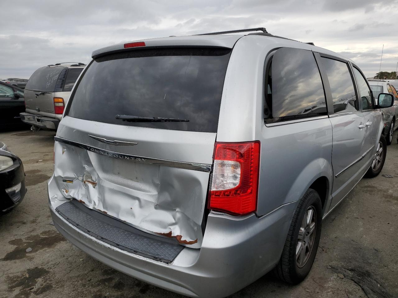 Obraz 3 z 2012 CHRYSLER TOWN & COUNTRY TOURING 2012 z VIN 2C4RC1BG5CR423584