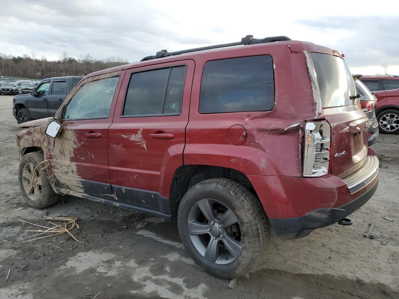 Image 2 of 2014 JEEP PATRIOT LATITUDE 2014 with VIN 1C4NJRFBXED616711