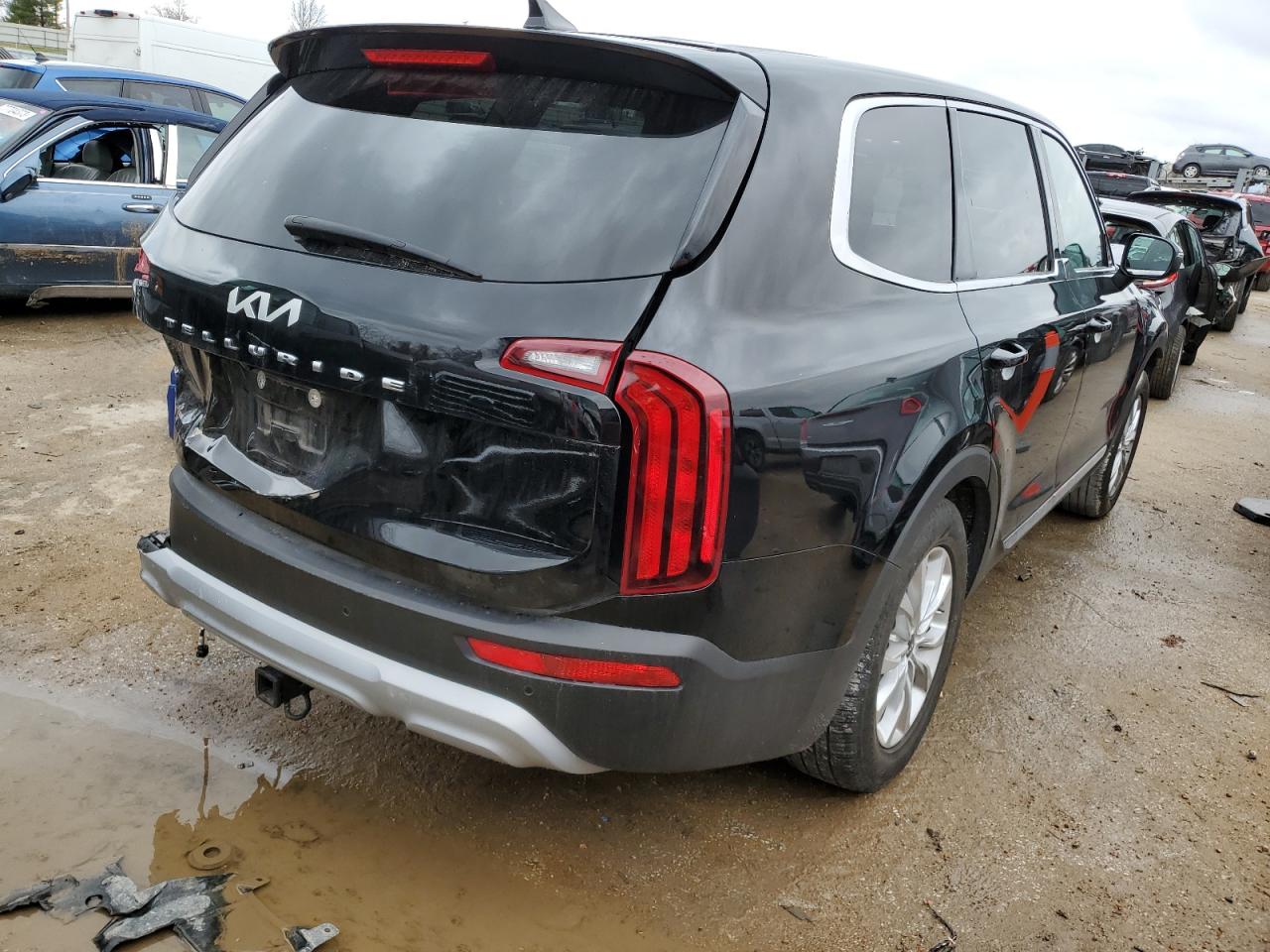 Image 3 of 2022 KIA TELLURIDE LX 2022 with VIN 5XYP24HCXNG238843