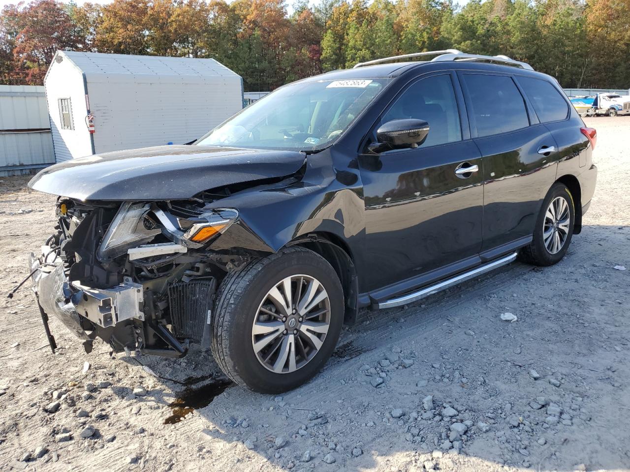 Obraz 1 z 2017 NISSAN PATHFINDER S 2017 z VIN 5N1DR2MN8HC659801
