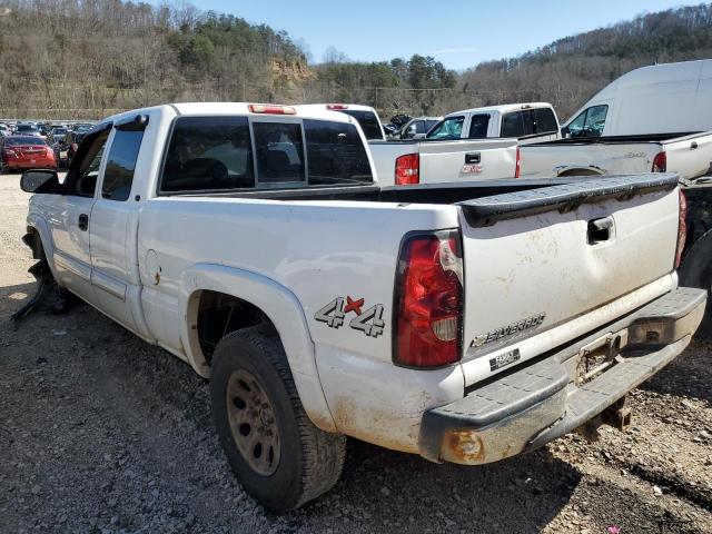 Obraz 2 z 2006 CHEVROLET SILVERADO K1500 2006 z VIN 1GCEK19B26E211366