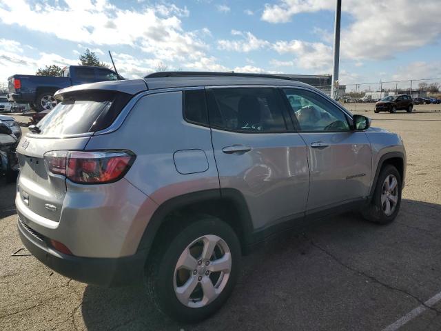Image 3 of 2019 JEEP COMPASS LATITUDE 2019 with VIN 3C4NJDBB2KT850680