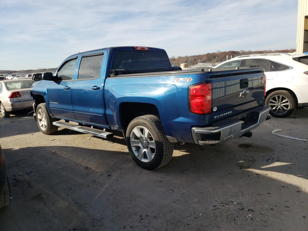 Obraz 2 z 2016 CHEVROLET SILVERADO K1500 LT 2016 z VIN 3GCUKREC4GG258479