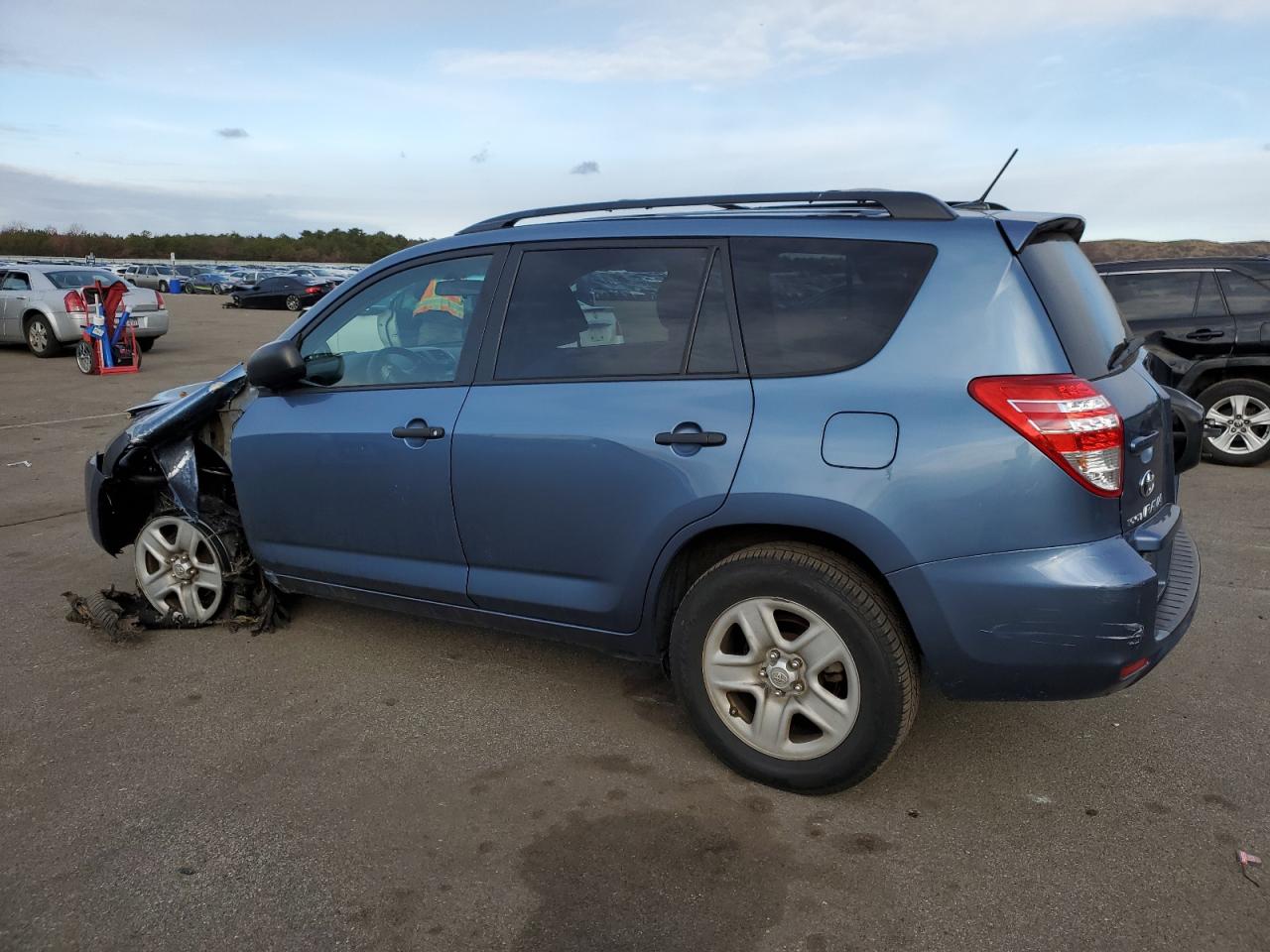 Image 2 of 2010 TOYOTA RAV4  2010 with VIN 2T3ZF4DV4AW037519