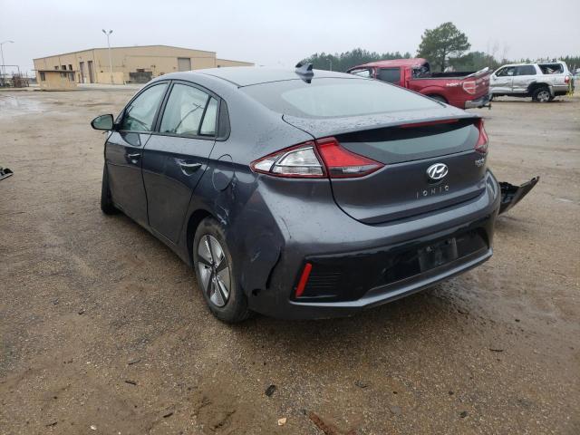 Image 3 of 2019 HYUNDAI IONIQ BLUE 2019 with VIN KMHC65LC5KU107812
