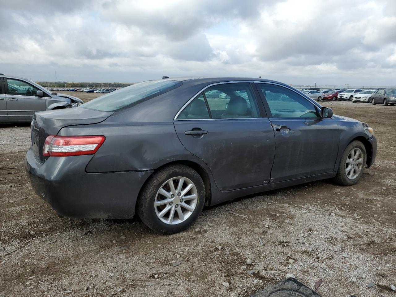 Изображение 3 2011 TOYOTA CAMRY BASE 2011 с VIN 4T4BF3EK5BR209444