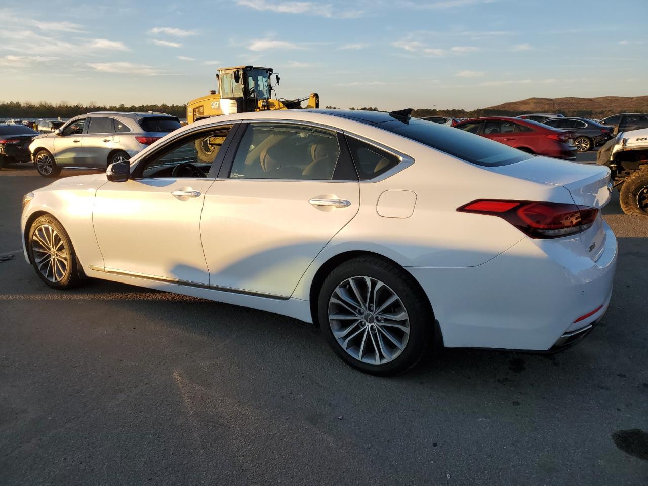 Obraz 2 z 2016 HYUNDAI GENESIS 3.8L 2016 z VIN KMHGN4JE9GU108049