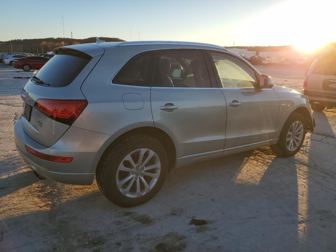 Image 3 of 2013 AUDI Q5 PREMIUM PLUS 2013 with VIN WA1LFAFP2DA034814
