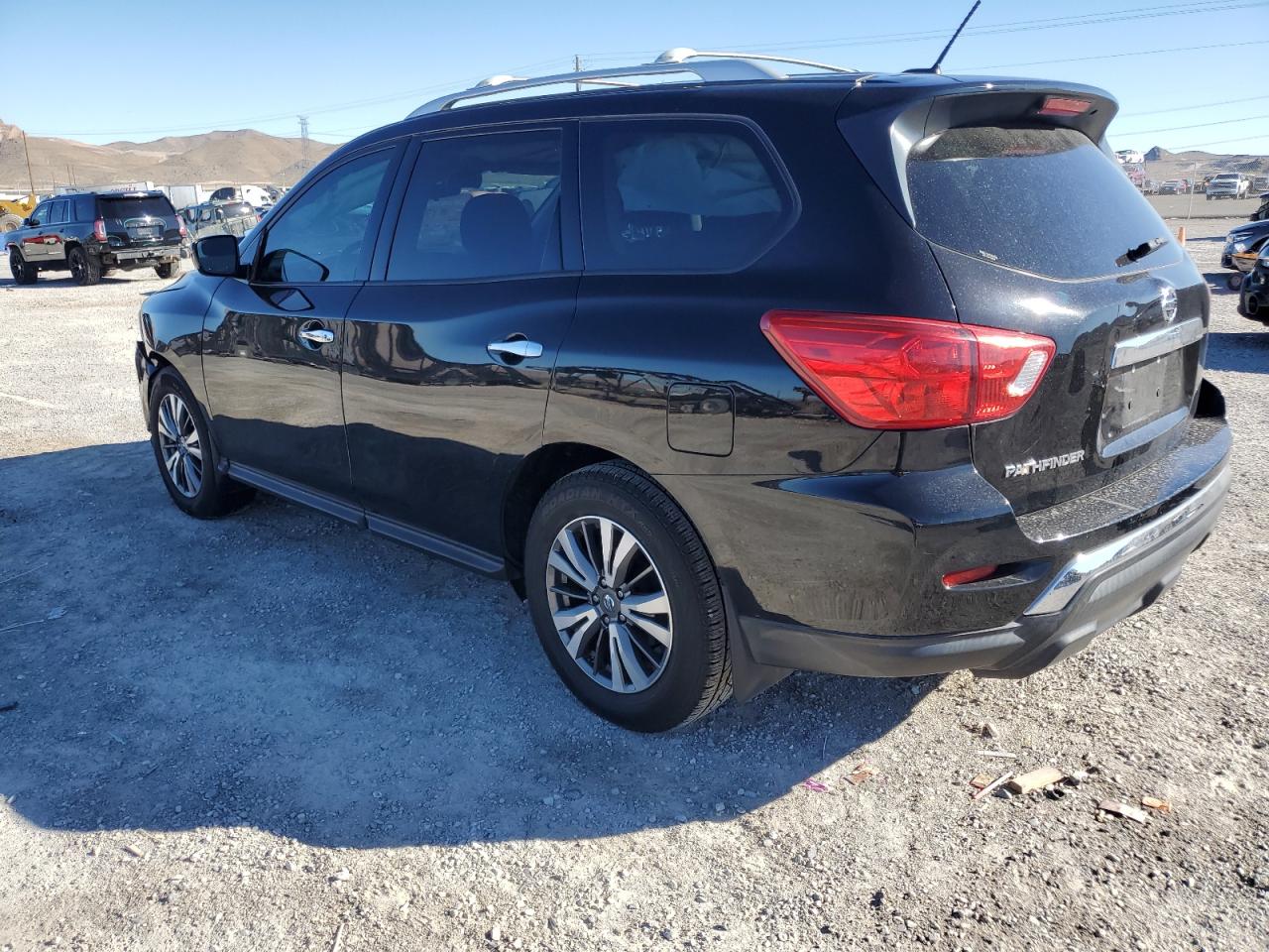 Image 2 of 2017 NISSAN PATHFINDER S 2017 with VIN 5N1DR2MN0HC690685