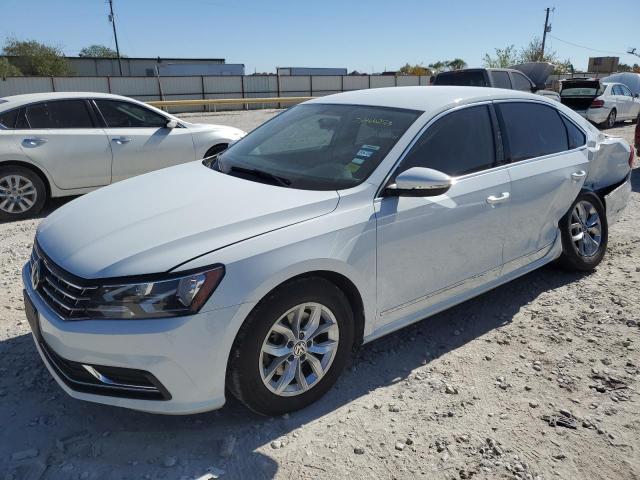 Изображение 1 2017 VOLKSWAGEN PASSAT S 2017 с VIN 1VWAT7A31HC084642