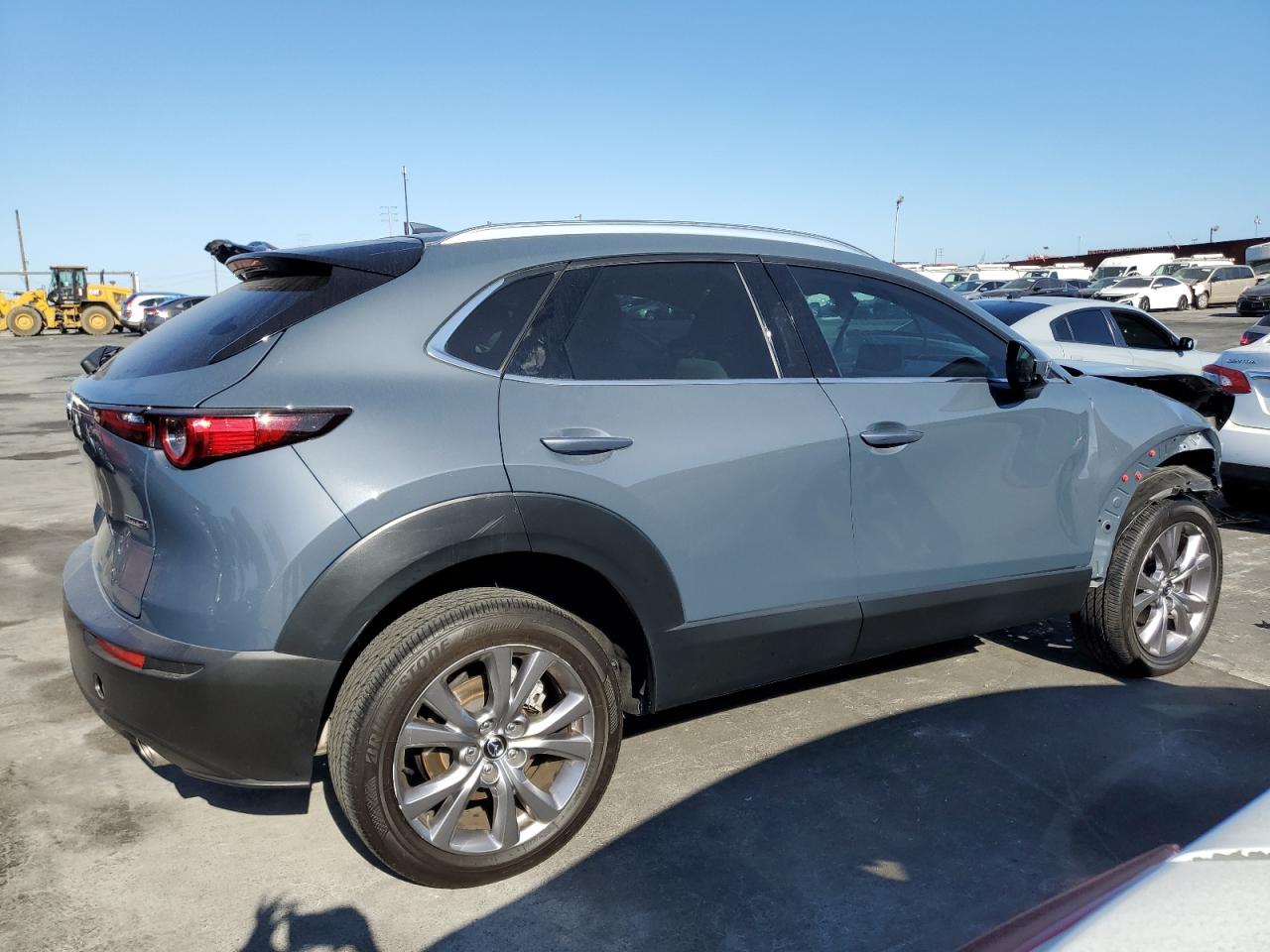 Image 3 of 2021 MAZDA CX-30 PREMIUM 2021 with VIN 3MVDMBDL6MM304764