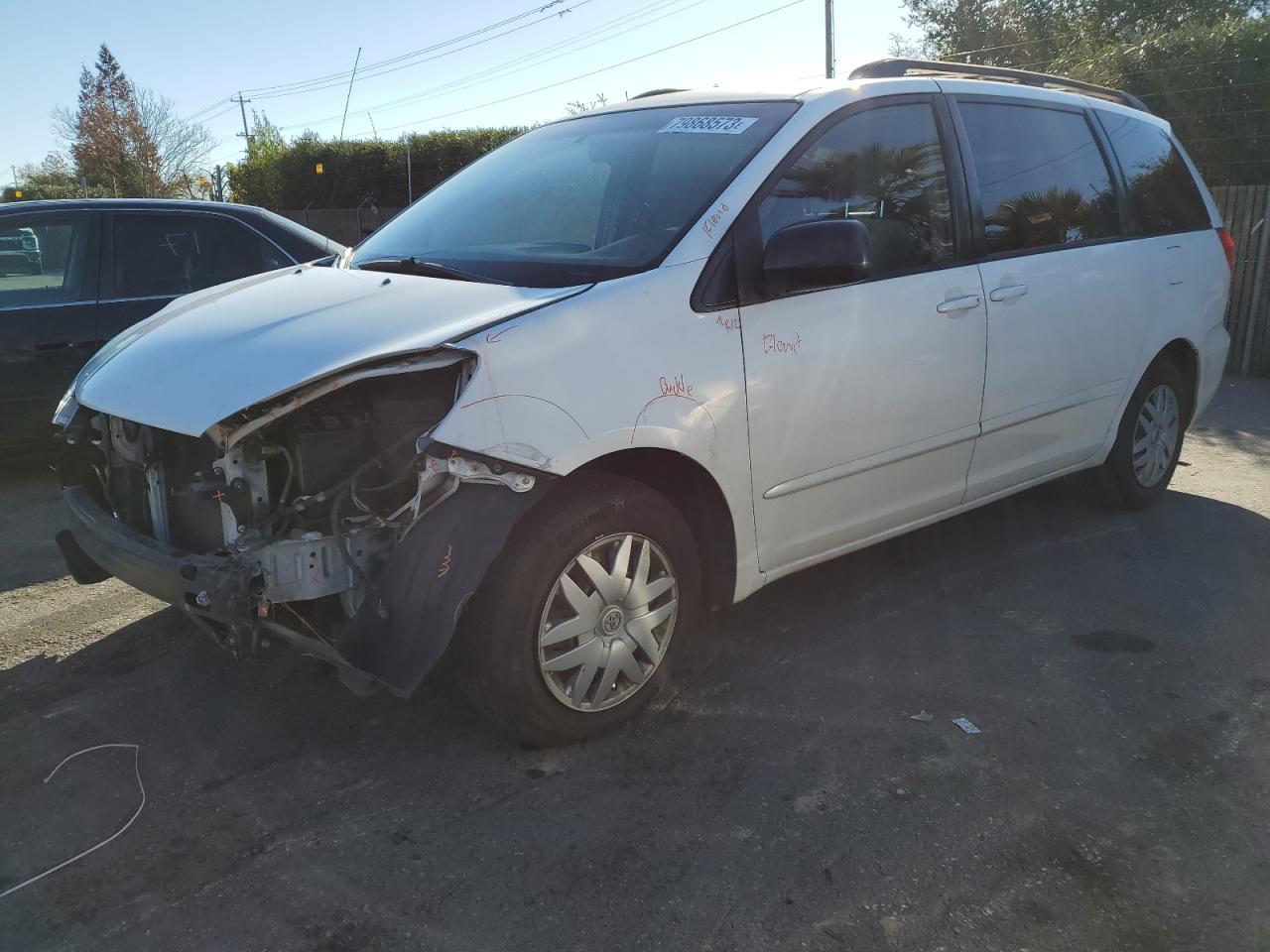 Obraz 1 z 2008 TOYOTA SIENNA CE 2008 z VIN 5TDZK23C38S210166