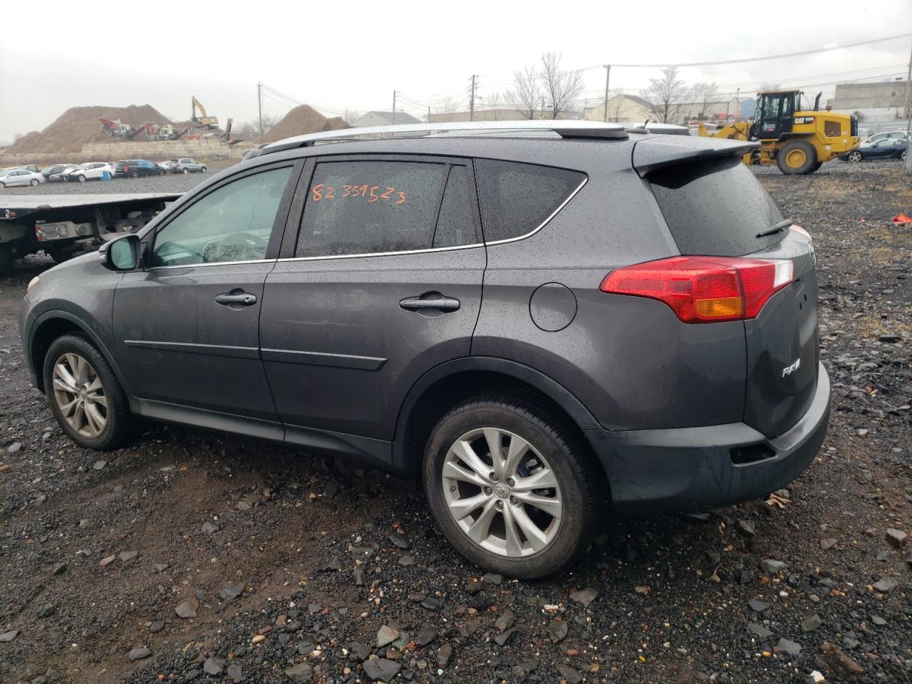 Image 2 of 2013 TOYOTA RAV4 LIMITED 2013 with VIN 2T3DFREV6DW117611