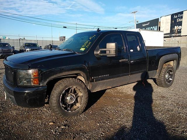 Image 1 of 2007 CHEVROLET SILVERADO K1500 2007 with VIN 1GCEK19J07Z513160