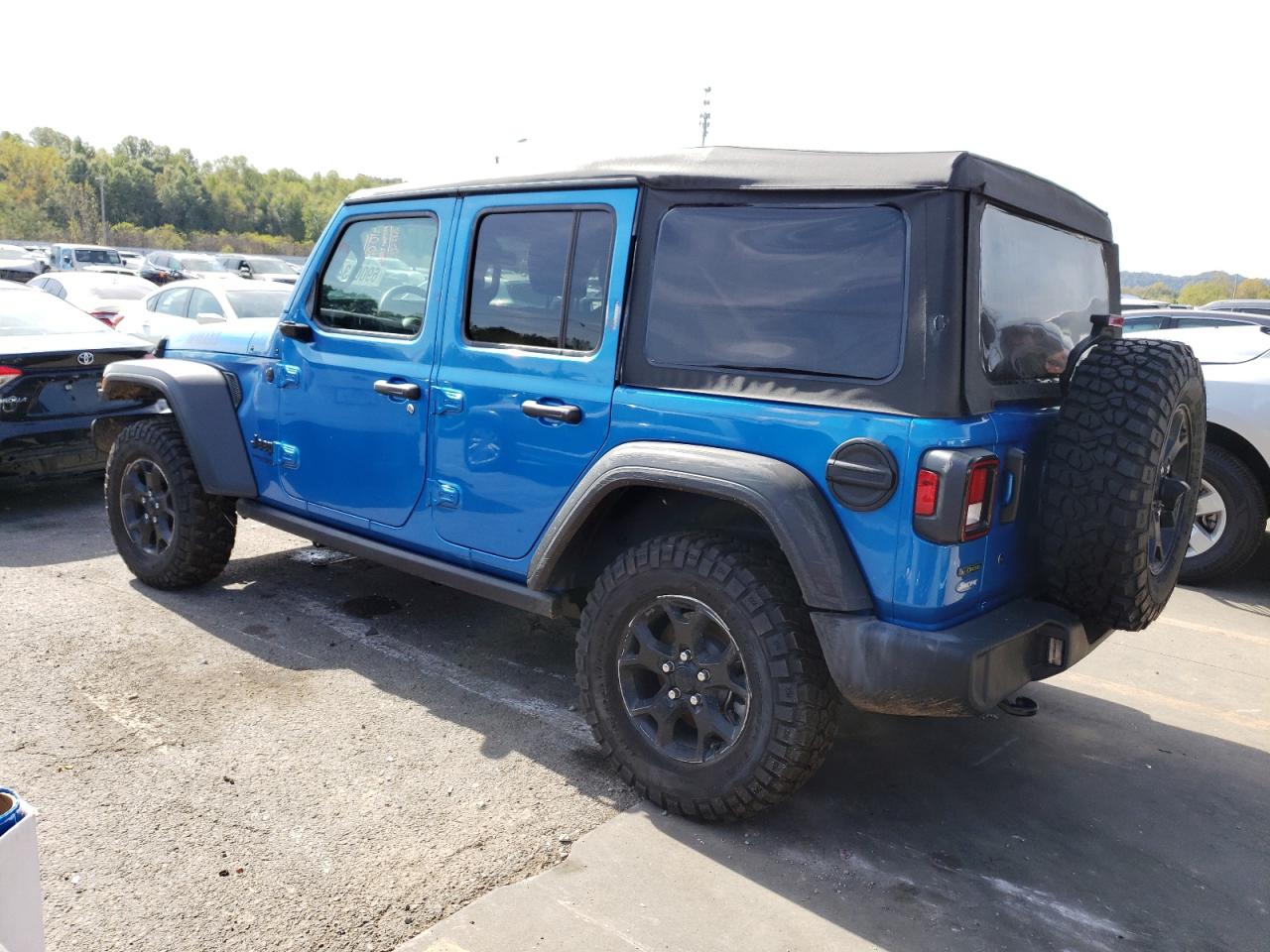 Изображение 2 2022 JEEP WRANGLER UNLIMITED SPORT 2022 с VIN 1C4HJXDM7NW273172