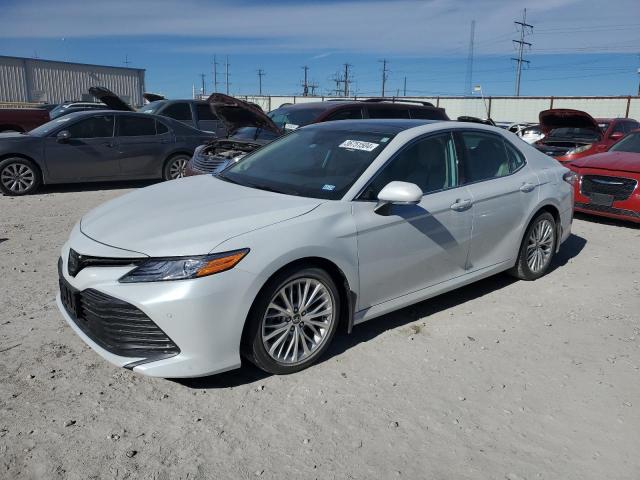 Image 1 of 2020 TOYOTA CAMRY XLE 2020 with VIN 4T1FZ1AK5LU035485