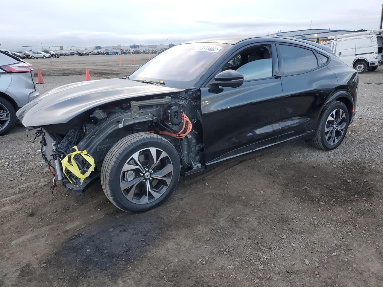 Изображение 1 2021 FORD MUSTANG MACH-E PREMIUM 2021 с VIN 3FMTK3SU3MMA10853