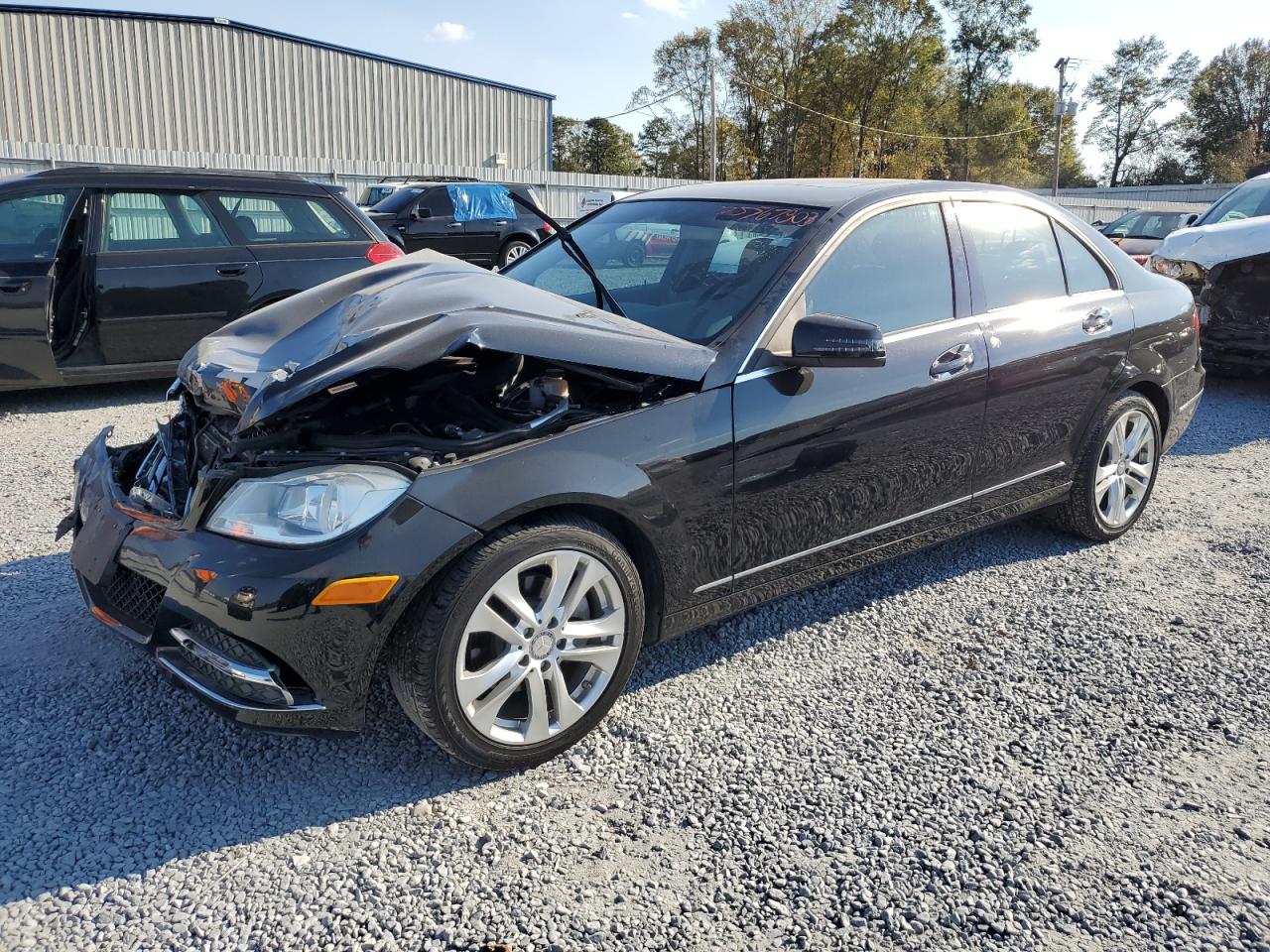 Image 1 of 2013 MERCEDES-BENZ C 250 2013 with VIN WDDGF4HB6DA791232